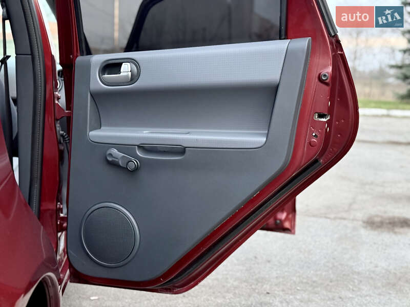 Хэтчбек Mitsubishi Colt 2007 в Днепре фото 20 Хэтчбек Mitsubishi Colt 2007 в Днепре