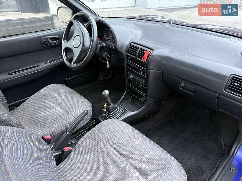 Хэтчбек Mitsubishi Colt 1995 в Николаеве