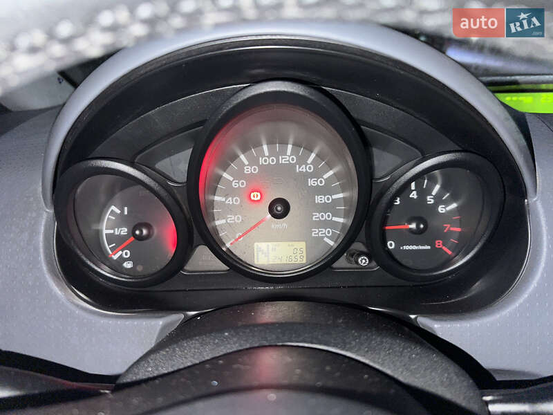 Хэтчбек Mitsubishi Colt 2005 в Коломые фото 4 Хэтчбек Mitsubishi Colt 2005 в Коломые