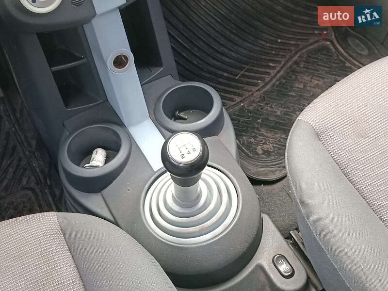 Хэтчбек Mitsubishi Colt 2006 в Харькове фото 15 Хэтчбек Mitsubishi Colt 2006 в Харькове