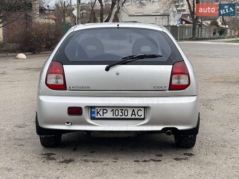 Хетчбек Mitsubishi Colt 2003 в Запоріжжі