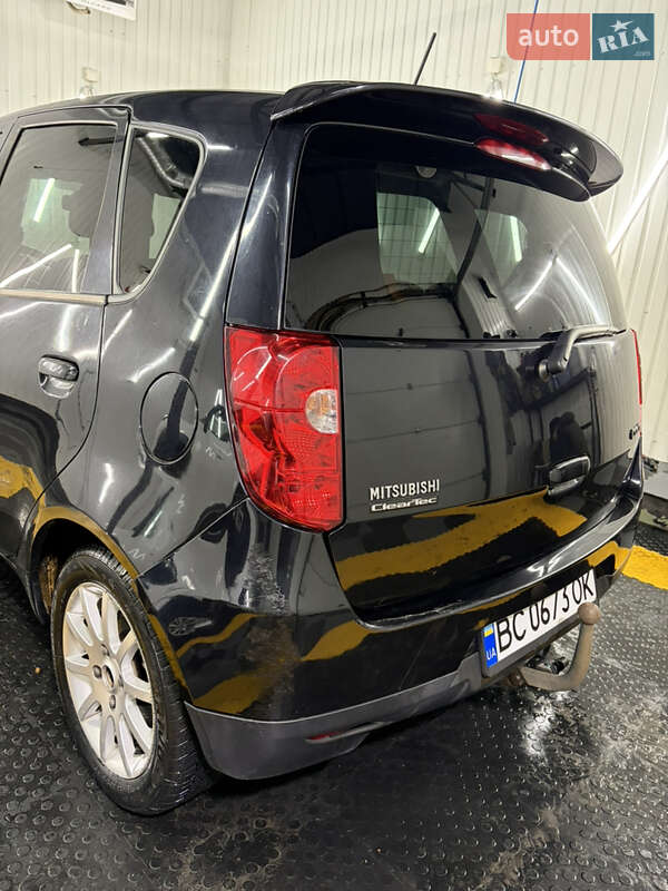 Хетчбек Mitsubishi Colt 2009 в Києві фото 9 Хетчбек Mitsubishi Colt 2009 в Києві