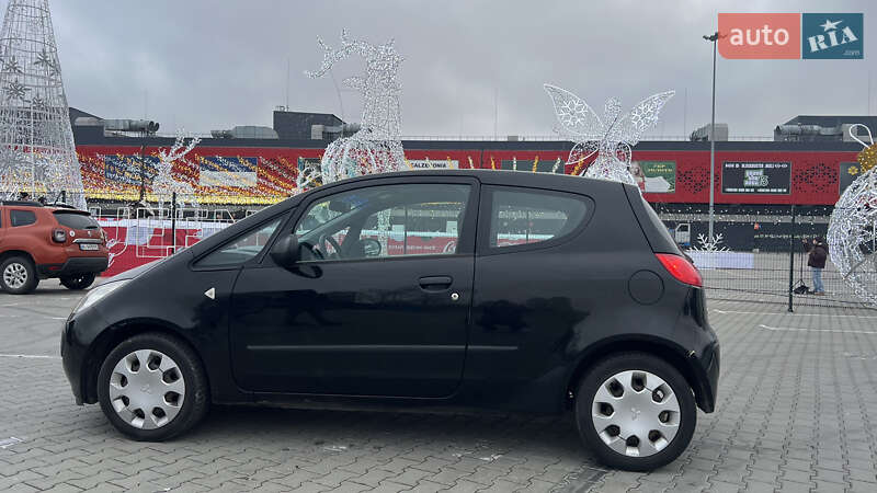 Хэтчбек Mitsubishi Colt 2006 в Киеве