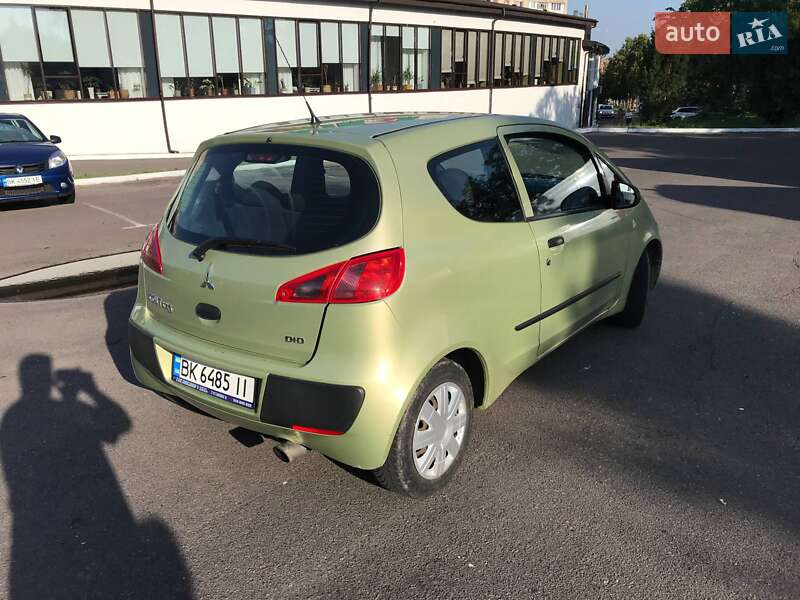 Хетчбек Mitsubishi Colt 2005 в Рівному