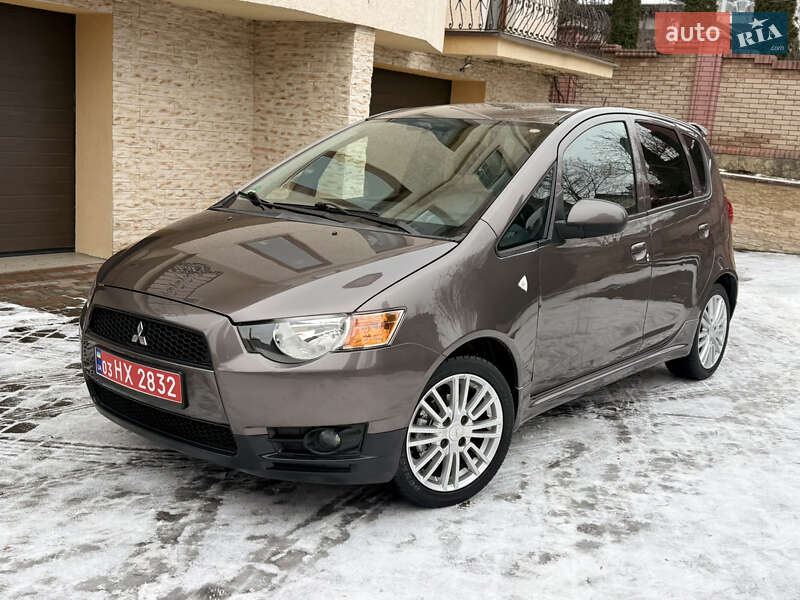 Хетчбек Mitsubishi Colt 2012 в Чернівцях