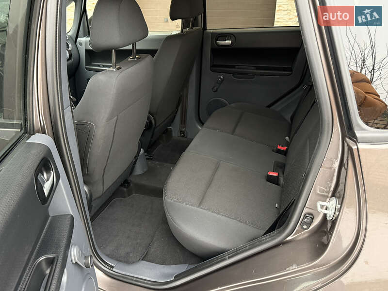 Хетчбек Mitsubishi Colt 2012 в Чернівцях