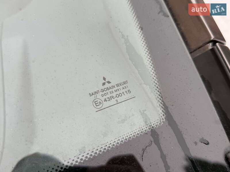 Хетчбек Mitsubishi Colt 2012 в Чернівцях