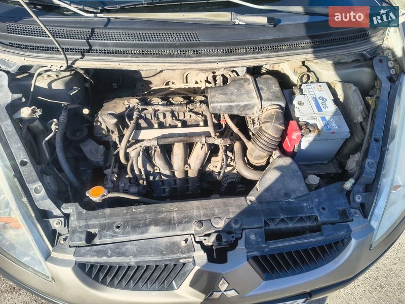 Хэтчбек Mitsubishi Colt 2008 в Фастове