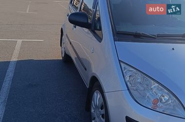 Хэтчбек Mitsubishi Colt 2006 в Киеве