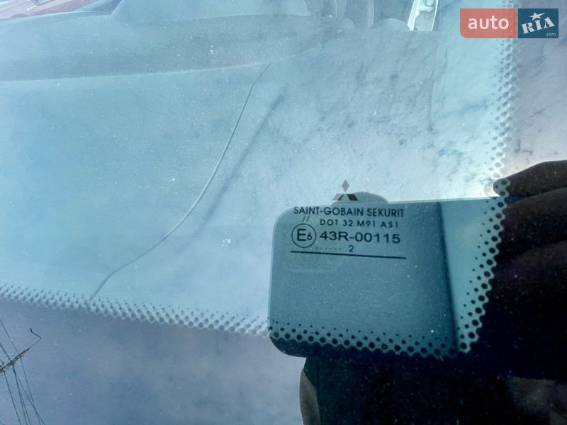 Хэтчбек Mitsubishi Colt 2012 в Черновцах