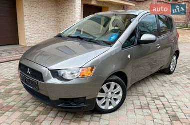 Хэтчбек Mitsubishi Colt 2010 в Черновцах