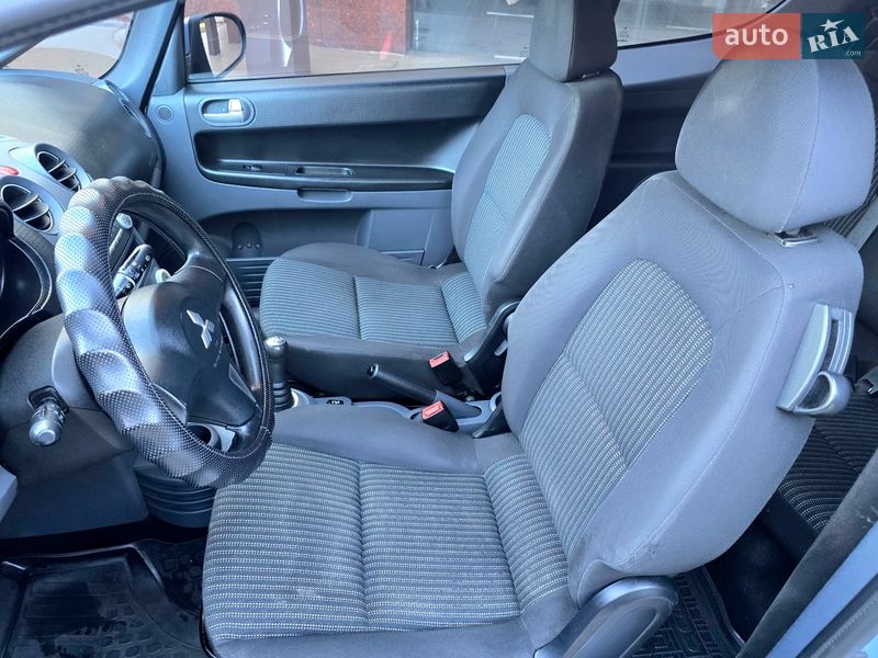 Хэтчбек Mitsubishi Colt 2007 в Харькове