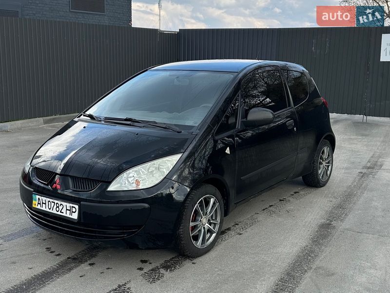 Mitsubishi Colt 2005