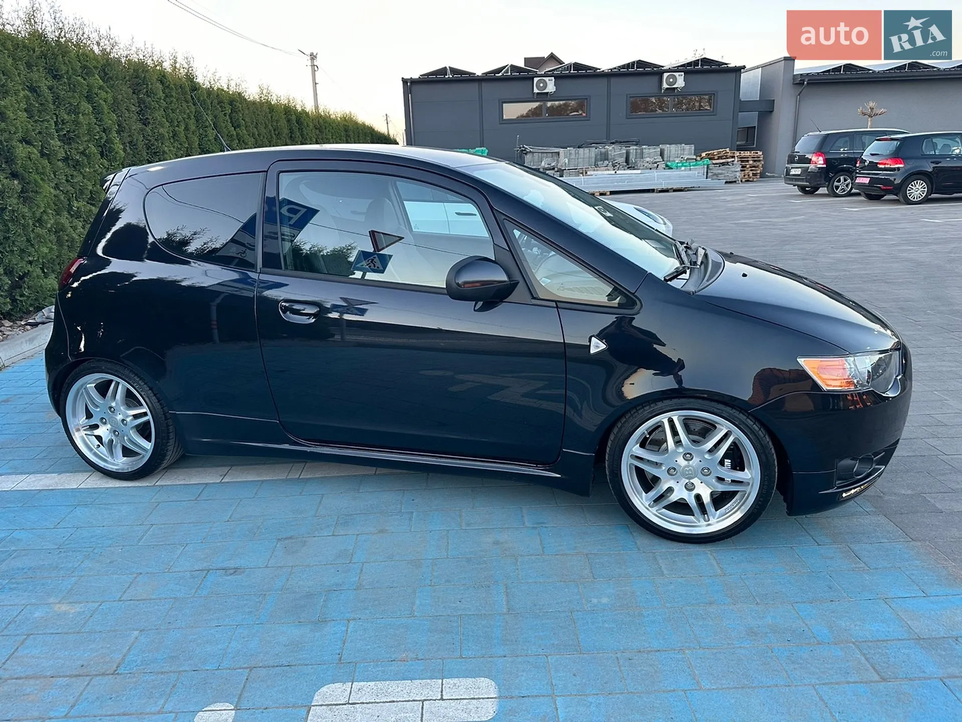 2012 Mitsubishi Colt - мініатюра 12