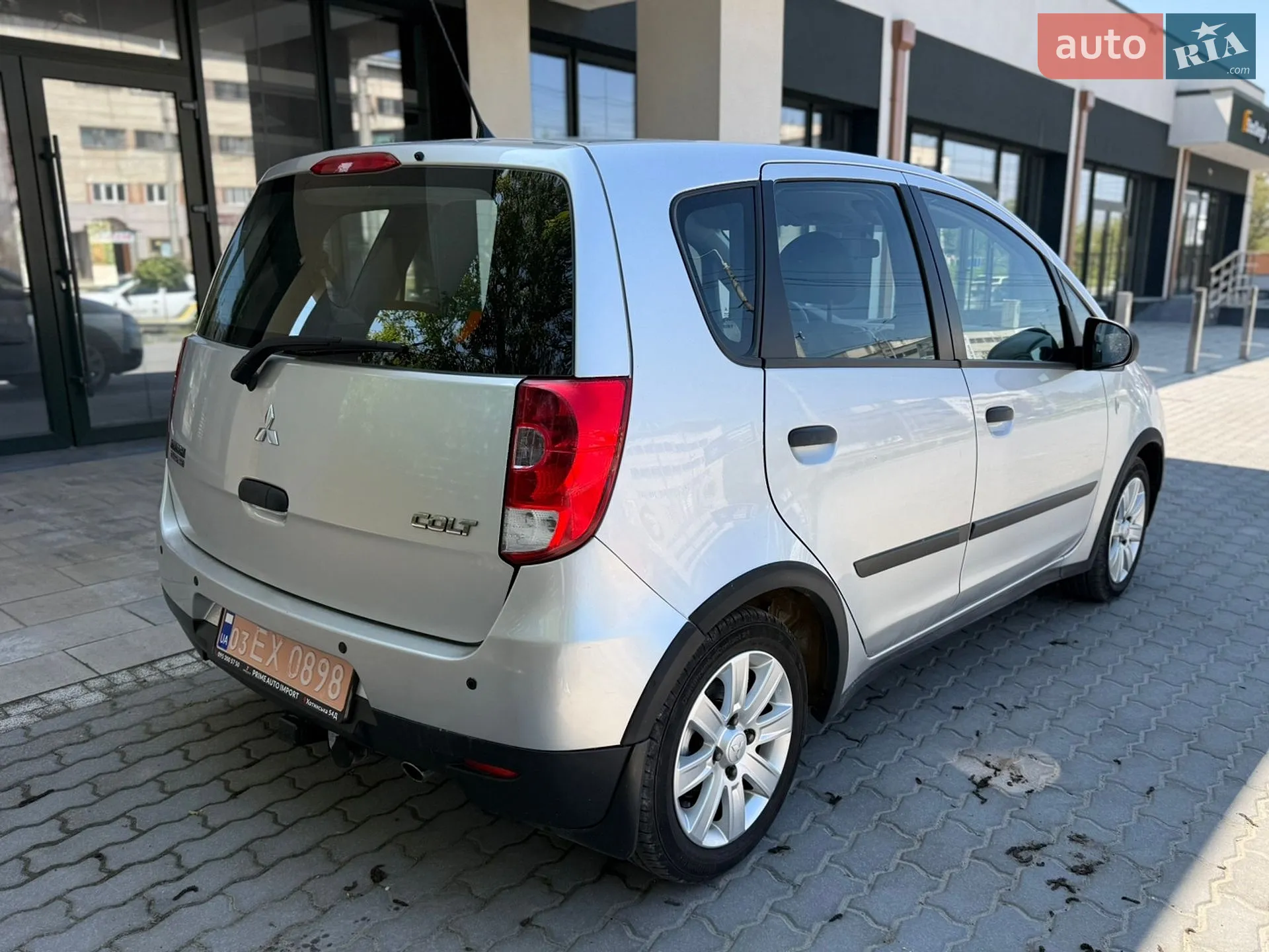 2010 Mitsubishi Colt - мініатюра 8