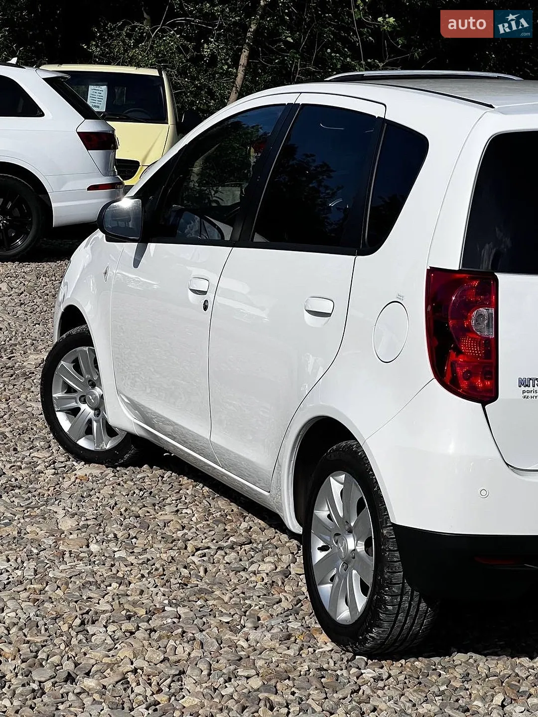 2012 Mitsubishi Colt - мініатюра 19