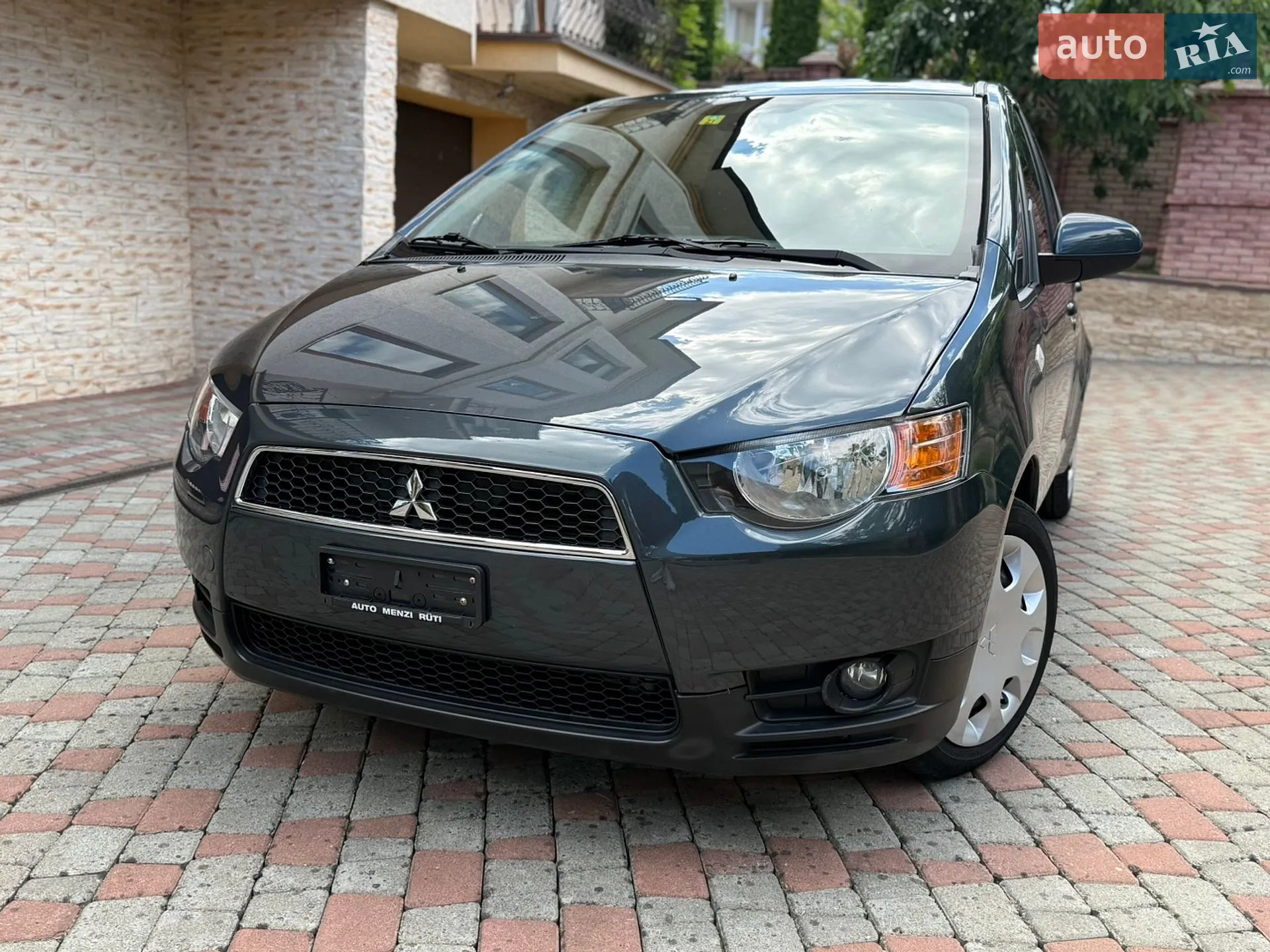 2012 Mitsubishi Colt - фото 1