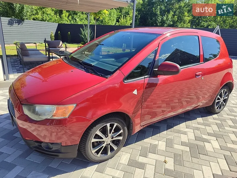 Mitsubishi Colt 2009