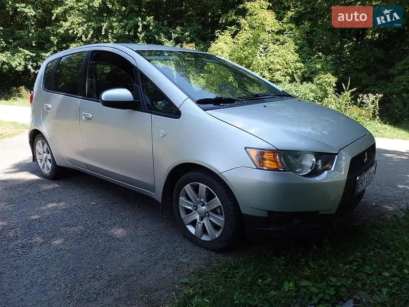 Mitsubishi Colt 2009