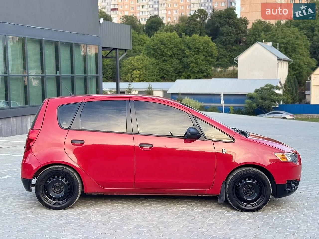 2011 Mitsubishi Colt - мініатюра 8