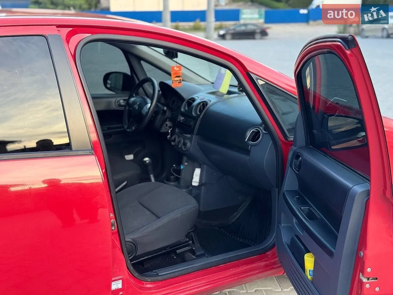 2011 Mitsubishi Colt - мініатюра 9