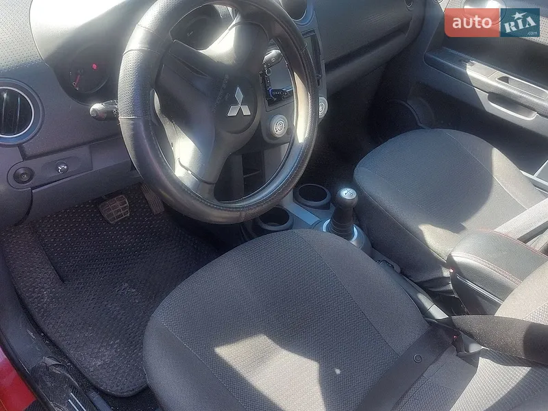 Mitsubishi Colt