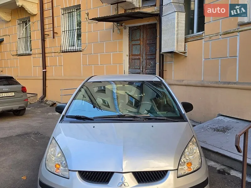Mitsubishi Colt
