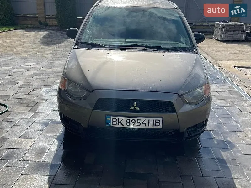 Mitsubishi Colt 2009