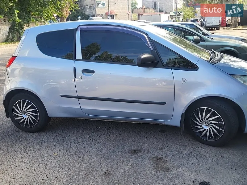 Mitsubishi Colt