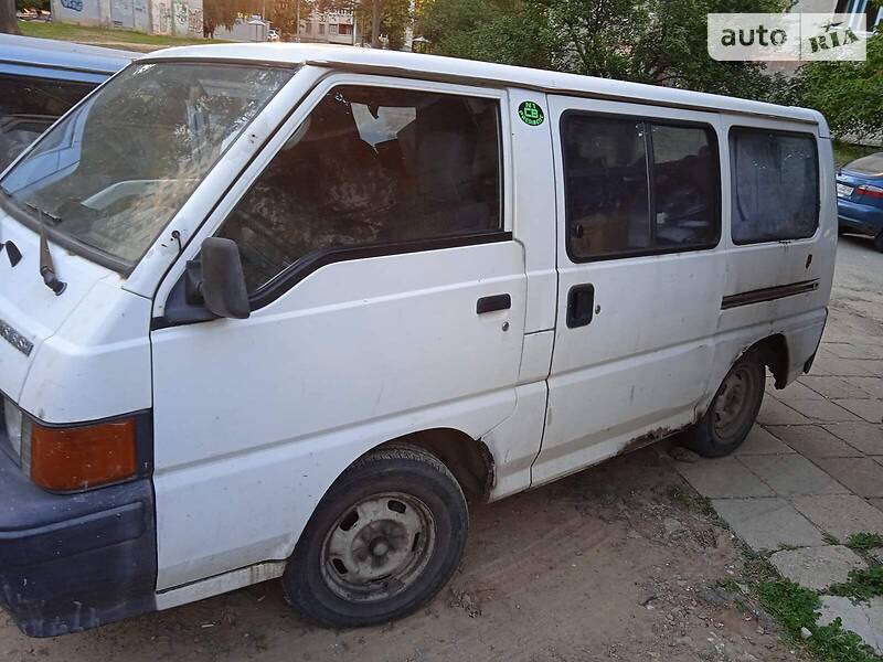 Минивэн Mitsubishi Delica 1990 в Харькове фото 2 Минивэн Mitsubishi Delica 1990 в Харькове