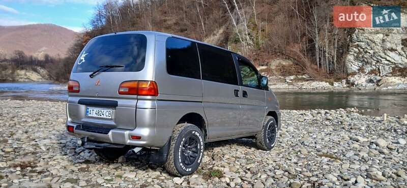 Минивэн Mitsubishi Delica 1999 в Кутах фото 2 Минивэн Mitsubishi Delica 1999 в Кутах