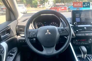 Внедорожник / Кроссовер Mitsubishi Eclipse Cross 2021 в 