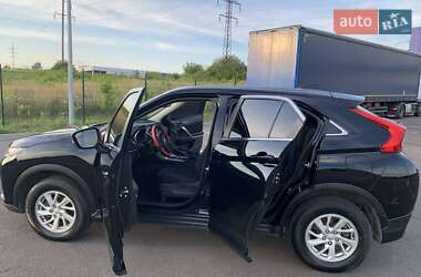 Внедорожник / Кроссовер Mitsubishi Eclipse Cross 2018 в 