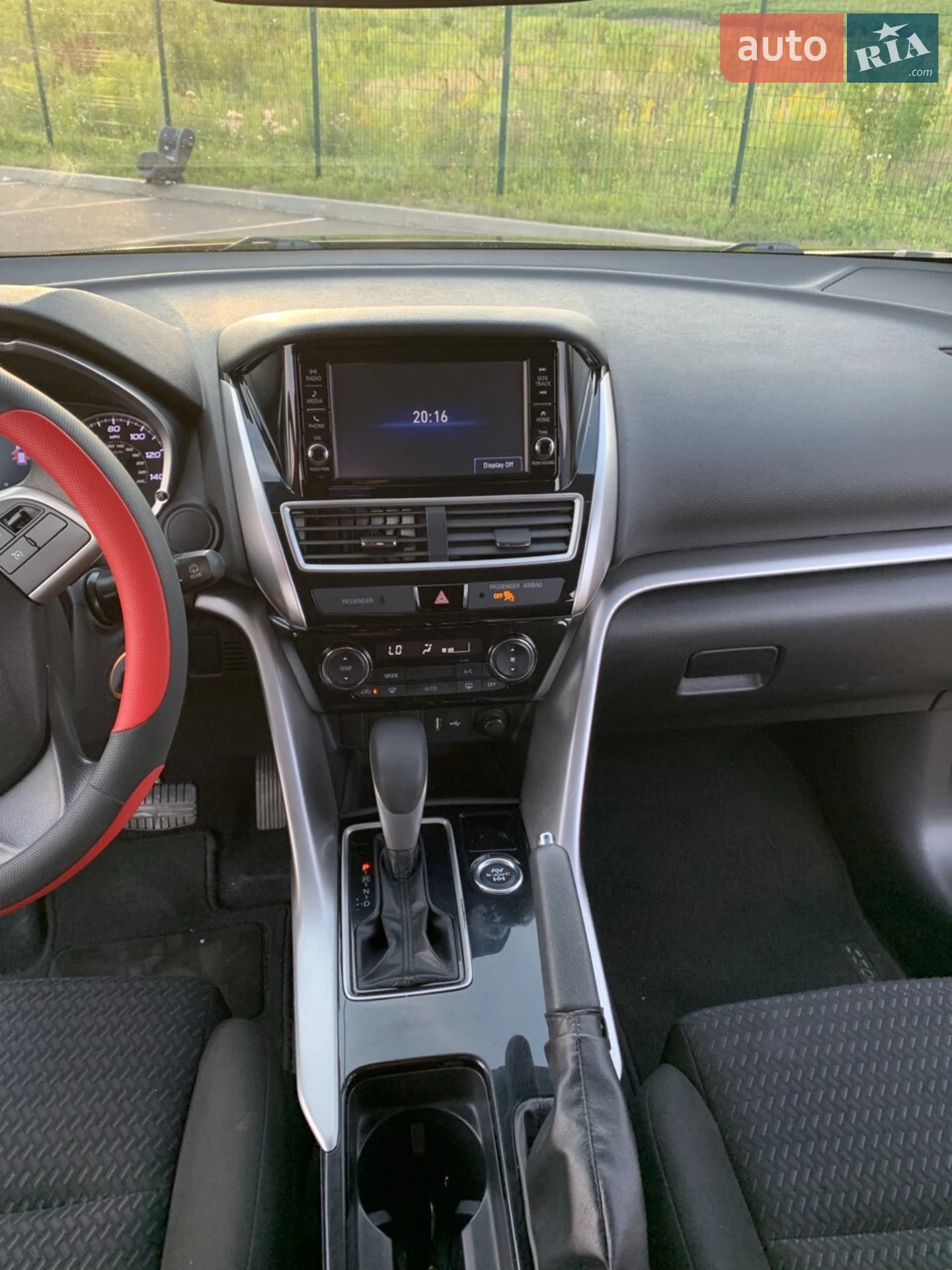 2018 Mitsubishi Eclipse Cross - мініатюра 8