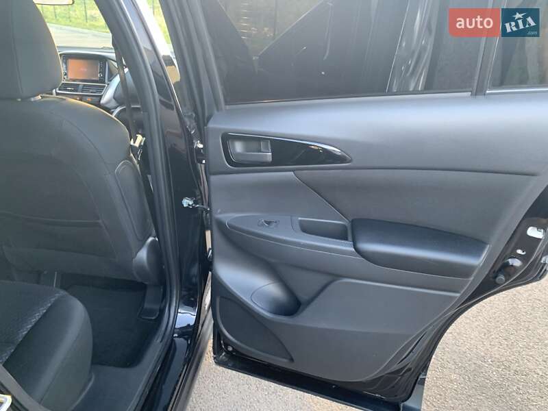 Внедорожник / Кроссовер Mitsubishi Eclipse Cross 2018 в Ровно