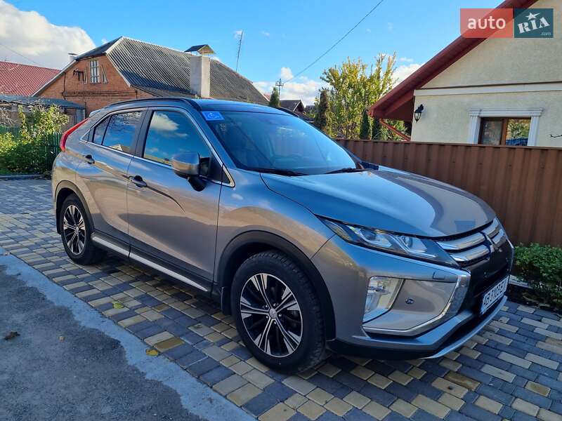 Внедорожник / Кроссовер Mitsubishi Eclipse Cross 2019 в 