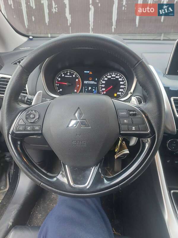 Внедорожник / Кроссовер Mitsubishi Eclipse Cross 2019 в Киеве
