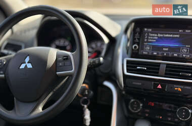 Внедорожник / Кроссовер Mitsubishi Eclipse Cross 2019 в 