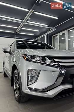 Внедорожник / Кроссовер Mitsubishi Eclipse Cross 2019 в 