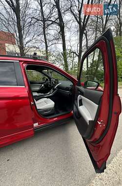 Позашляховик / Кросовер Mitsubishi Eclipse Cross 2021 в 