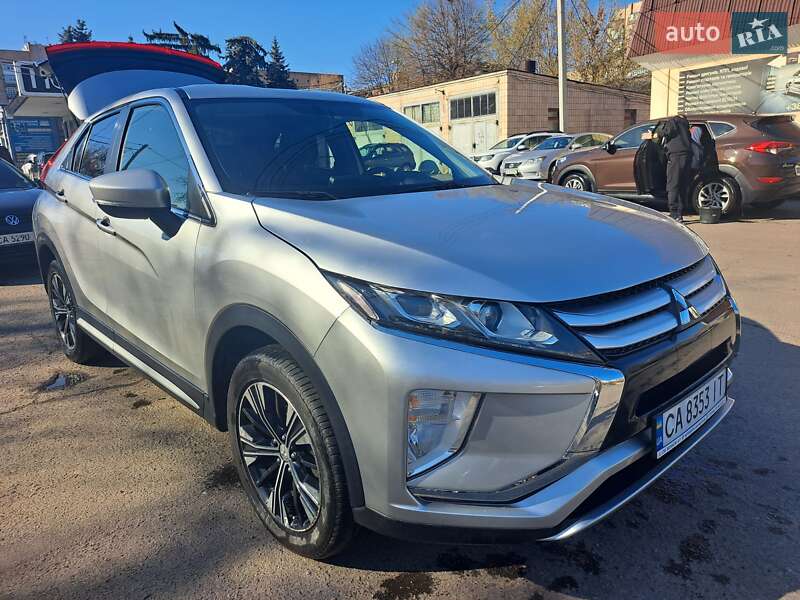 Внедорожник / Кроссовер Mitsubishi Eclipse Cross 2018 в 