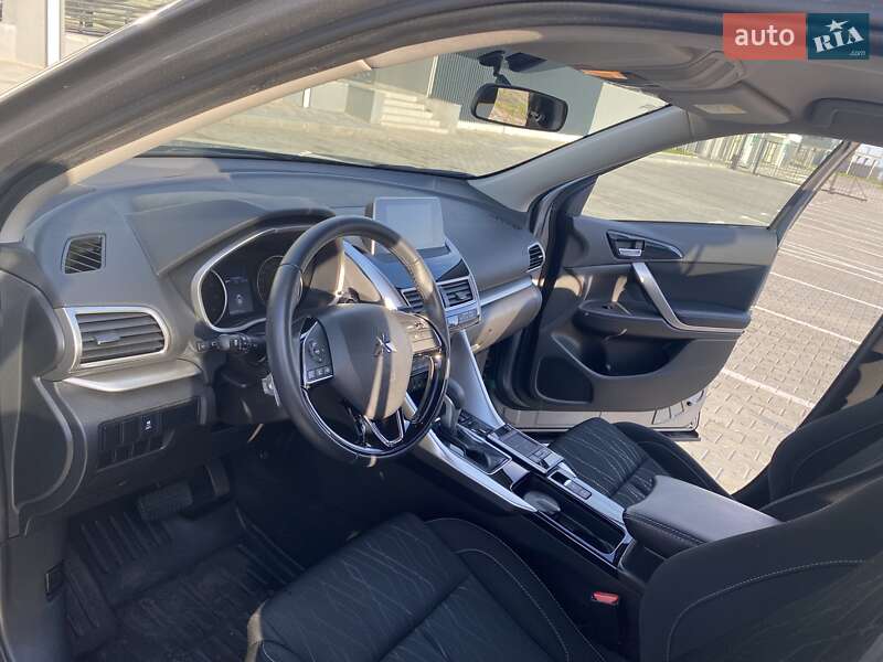 Позашляховик / Кросовер Mitsubishi Eclipse Cross 2020 в Черкасах фото 26 Позашляховик / Кросовер Mitsubishi Eclipse Cross 2020 в Черкасах