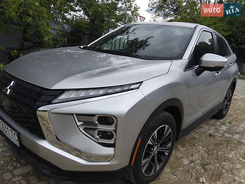 Внедорожник / Кроссовер Mitsubishi Eclipse Cross 2021 в 