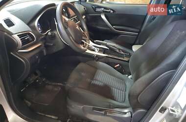 Внедорожник / Кроссовер Mitsubishi Eclipse Cross 2018 в 