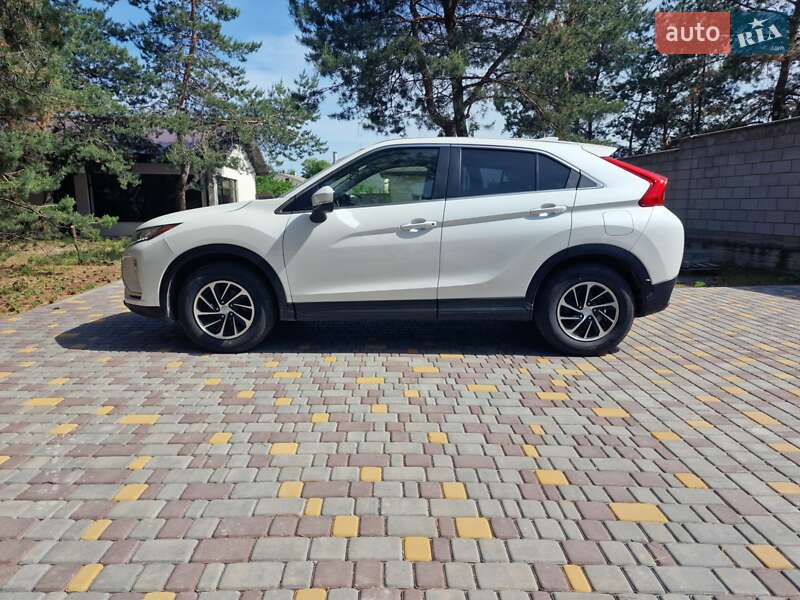 Внедорожник / Кроссовер Mitsubishi Eclipse Cross 2020 в Каменском