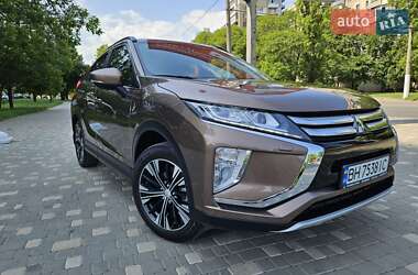Позашляховик / Кросовер Mitsubishi Eclipse Cross 2018 в 