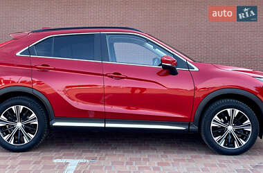 Позашляховик / Кросовер Mitsubishi Eclipse Cross 2020 в 