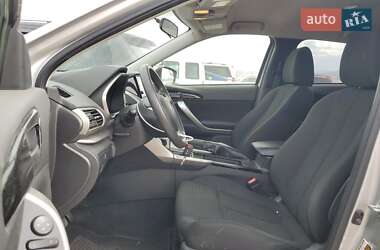 Позашляховик / Кросовер Mitsubishi Eclipse Cross 2019 в 
