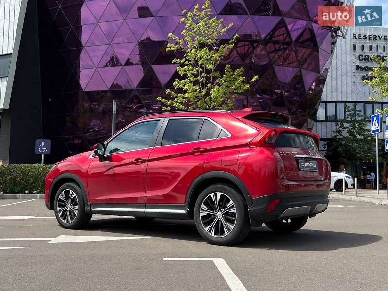 Внедорожник / Кроссовер Mitsubishi Eclipse Cross 2020 в Киеве