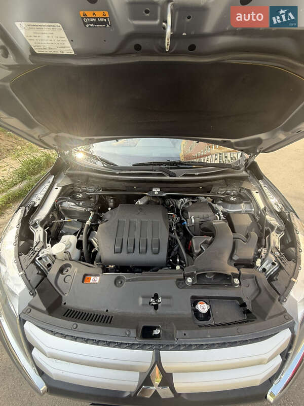 Внедорожник / Кроссовер Mitsubishi Eclipse Cross 2020 в Киеве фото 9 Внедорожник / Кроссовер Mitsubishi Eclipse Cross 2020 в Киеве